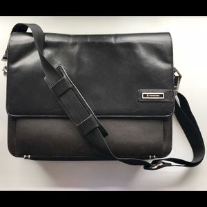 Swiss Victorinox Laptop Messenger Bag